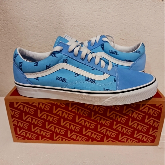 Vans Shoes - Vans